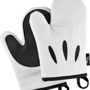Prestige Disney Monochrome Mickey Mouse Oven Mitts Pair with Silicone Grip Pad, Oven Gloves Set of two 26 x 18cm, Black & White