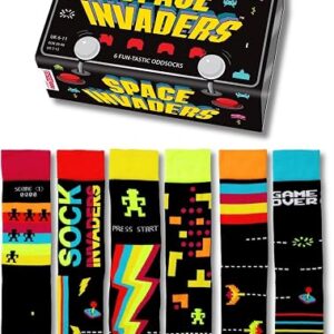 United Oddsocks Space Invaders Gift Box – 6 Fun-Tastic Odd Socks for Men – UK 6–11, EUR 39–46, US 7–12 – Officially Licensed TAITO Retro Gaming Socks – Mix & Match Novelty Gift for Birthdays & Fans